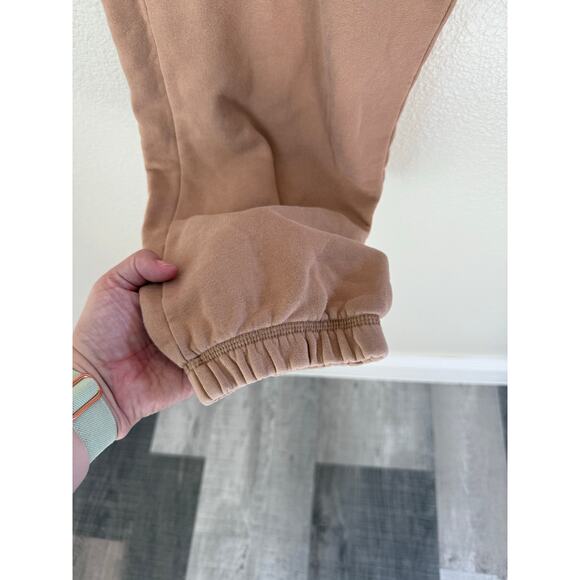 Reformation Jeans Classic Jogger Sweatpants in Buff Organic Cotton Size Large - Picture 6 of 6